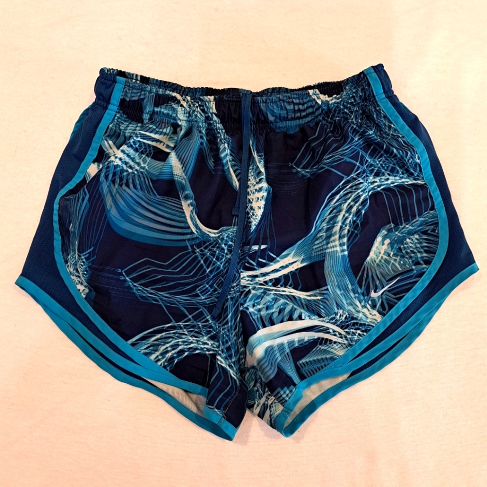 Nike DriFit Tempo Running Shorts Blue Small